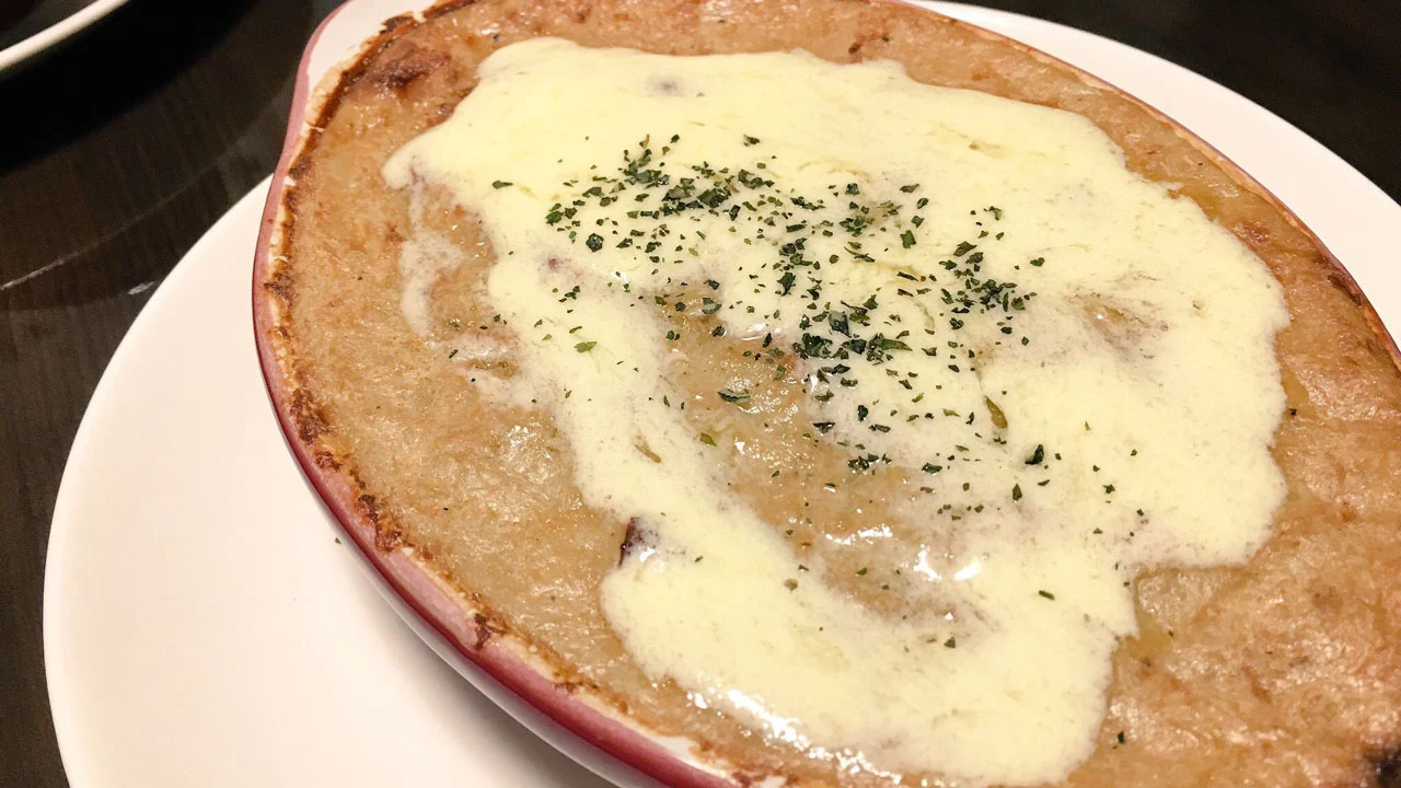 リトアニア料理 じゃがいもプディング【クゲリス】のレシピ